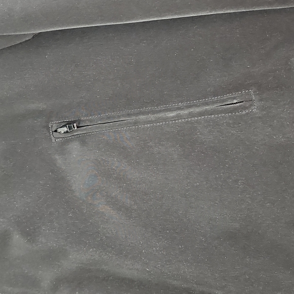 Axcess Men's black zip up jacket. Medium - Picture 4 of 7